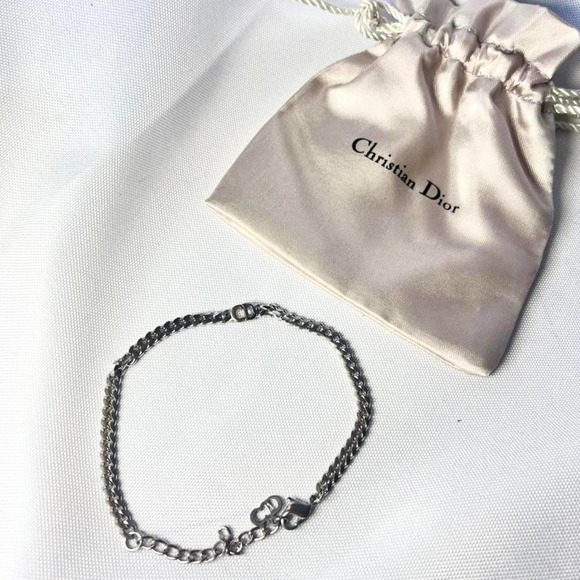 Authentic Christian Dior “CD” chain link bracelet in silver with dustbag - Picture 1 of 4